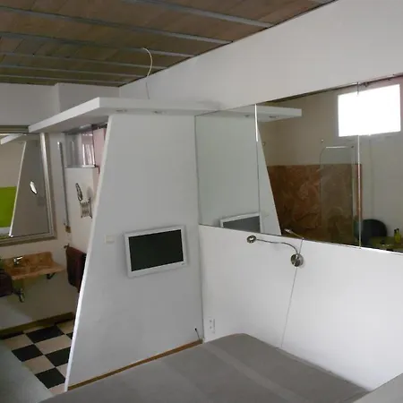 Frühstückspension Le Crocodile Rouge