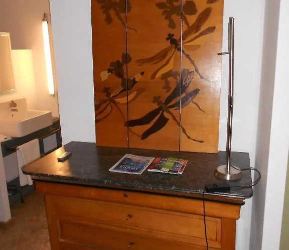 Bed & Breakfast Le Crocodile Rouge 3*