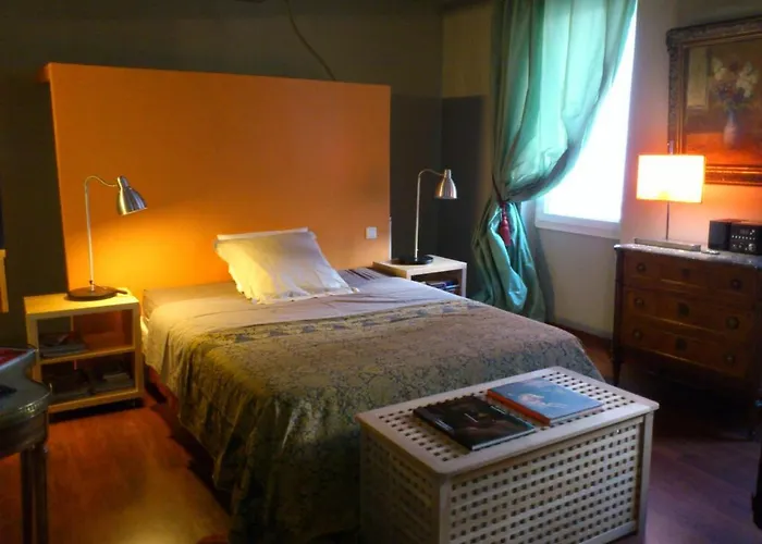 Le Crocodile Rouge Bed & Breakfast